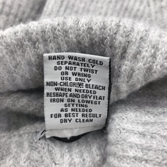 Sweet Romeo Light Gray Knit Turtleneck Sweater, NWT - Picture 7 of 7